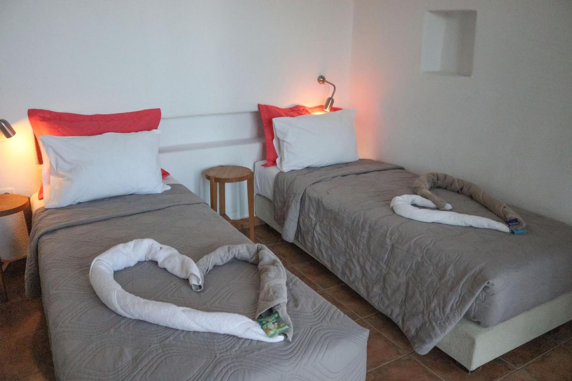 Bed & Breakfast Kalopetri 2*